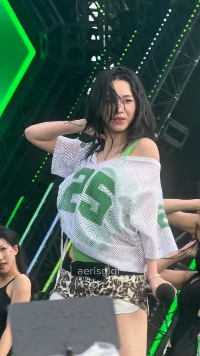 260725 Karina