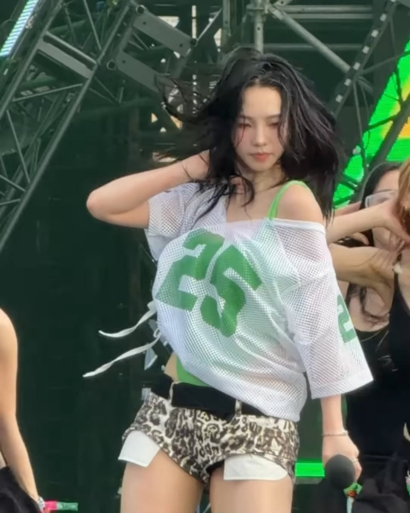 260725 hipkr Instagram Update with Karina 2 @ WATERBOMB SEOUL 2026