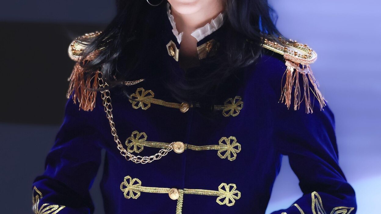 260704 Karina
