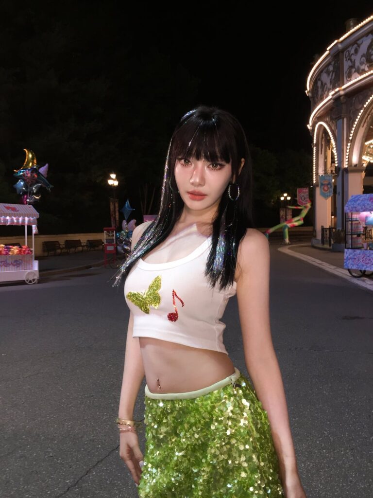 260725 aespa - KISS N TELL (Ningning MV Behind Pics #2)