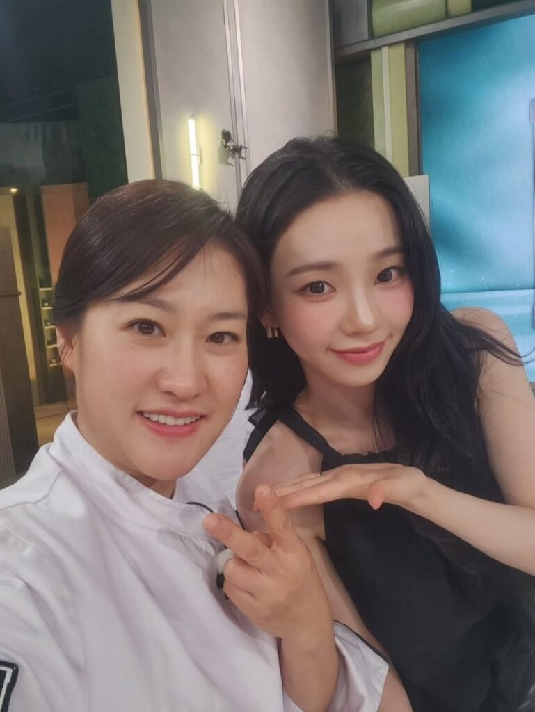 260705 Chef Lee Moonjung Instagram Update with Karina & Winter