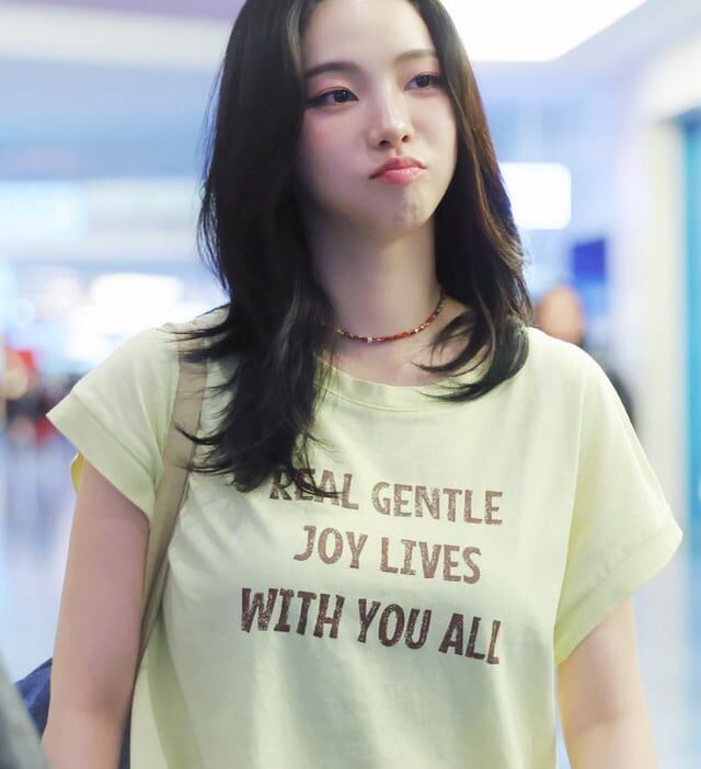 260723 Karina