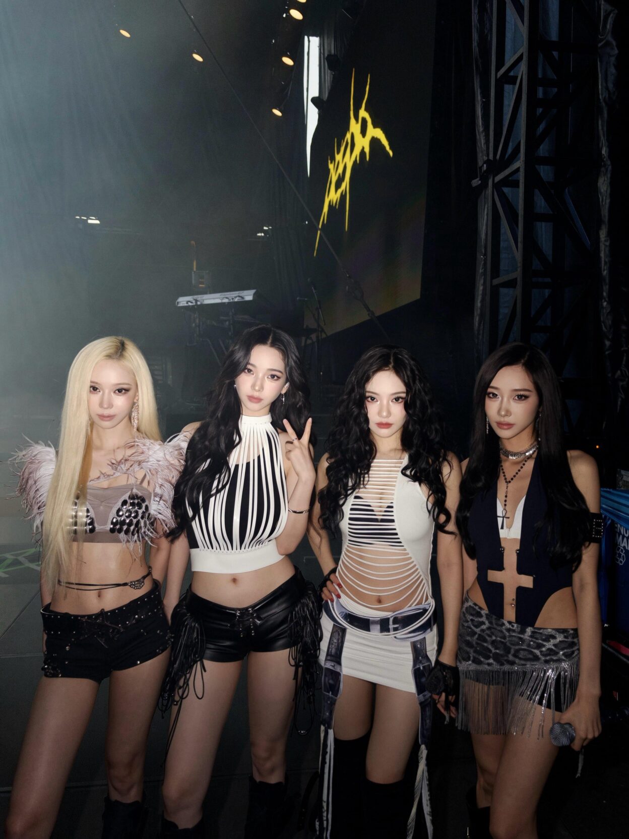 260803 aespa Twitter Update - Lollapalooza, you guys were truly epic!! ❤️‍🔥