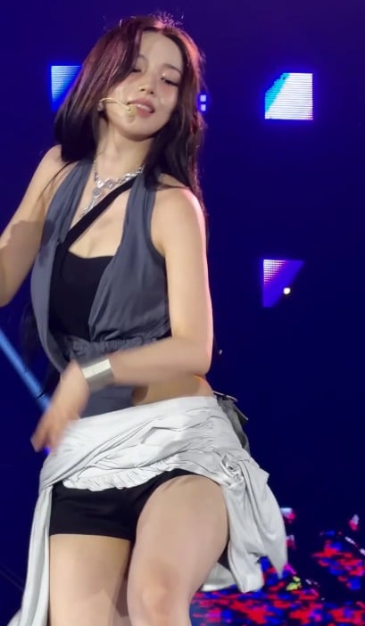 260807 Karina