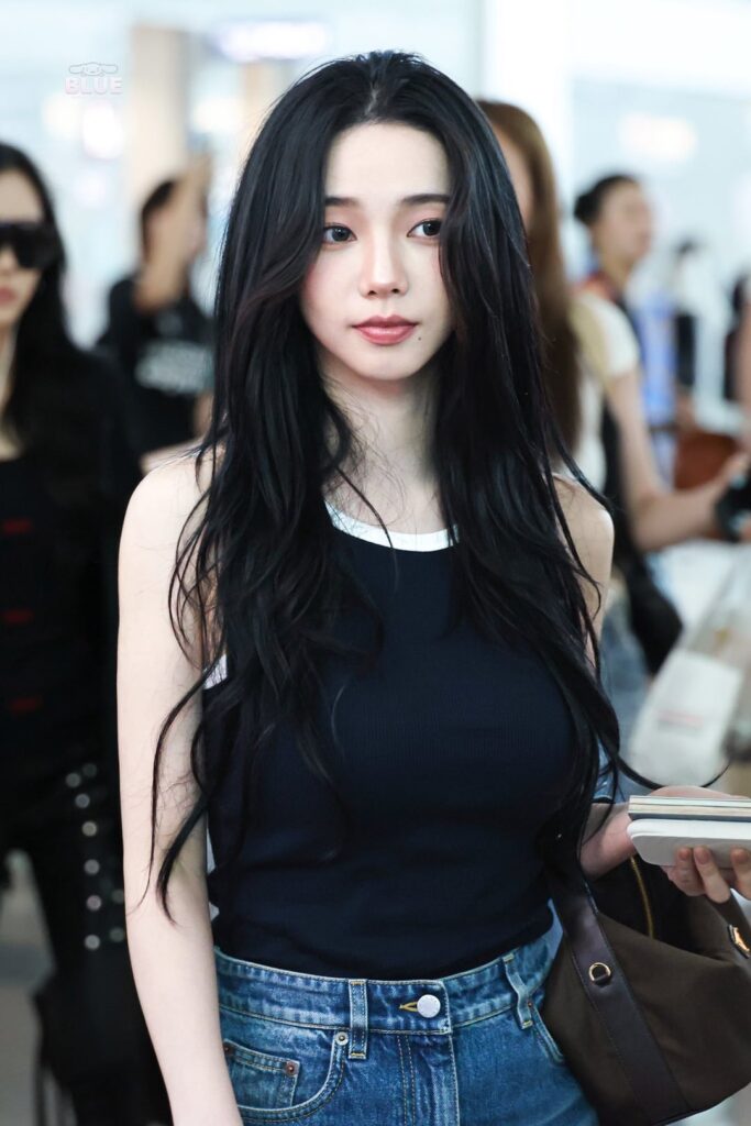 260731 Karina