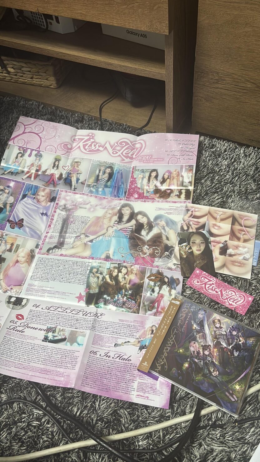 Kiss n tell album 🥹
