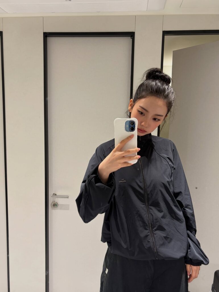 260805 Karina Instagram Update